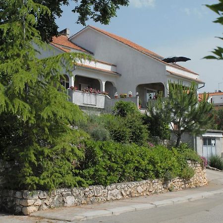 Apartments With A Parking Space Njivice, Krk - 5427 Exteriör bild